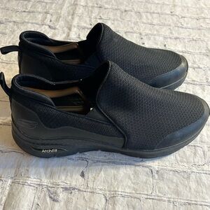 Skechers Men's Black Slip-On Shoes